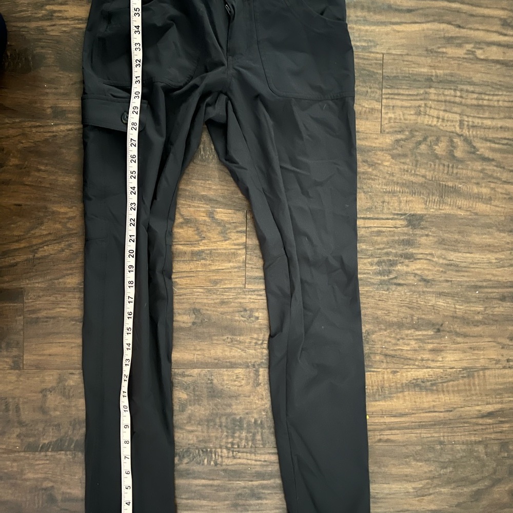 REI | NWOT | Black Hiking Pants| Size 2| Outdoors | Sporty - Picture 10 of 11